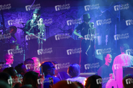 Vorpremiere der Dinnershow'Palazzo' in Berlin