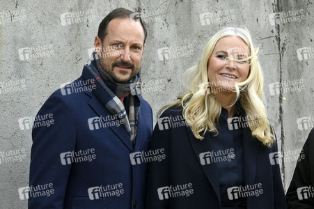 Gedenkveranstaltung zum 34. Jahrestag des Mauerfalls
