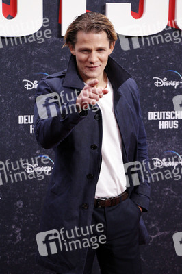 Serienpremiere 'Deutsches Haus' in Berlin