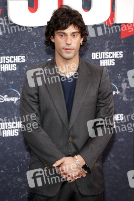 Serienpremiere 'Deutsches Haus' in Berlin