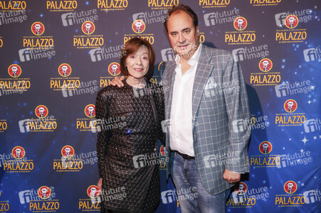 Galapremiere der Palazzo Dinnershow in Berlin