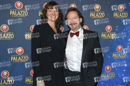 Galapremiere der Palazzo Dinnershow in Berlin