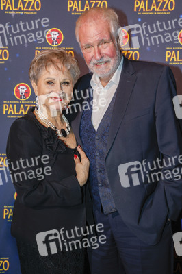 Galapremiere der Palazzo Dinnershow in Berlin