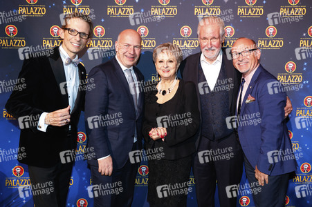 Galapremiere der Palazzo Dinnershow in Berlin
