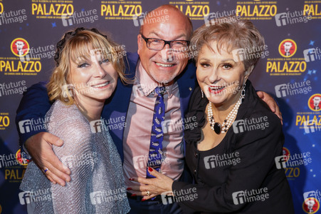 Galapremiere der Palazzo Dinnershow in Berlin