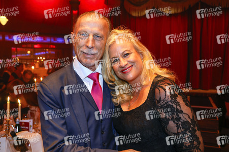 Galapremiere der Palazzo Dinnershow in Berlin