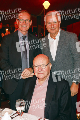 Galapremiere der Palazzo Dinnershow in Berlin