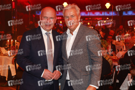 Galapremiere der Palazzo Dinnershow in Berlin