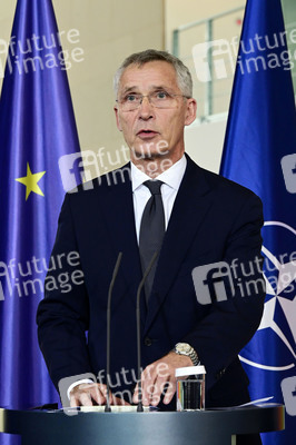 Empfang von Jens Stoltenberg im Kanzleramt in Berlin