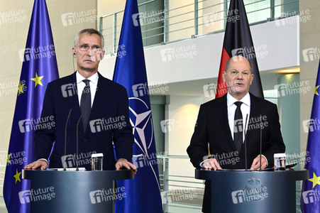 Empfang von Jens Stoltenberg im Kanzleramt in Berlin