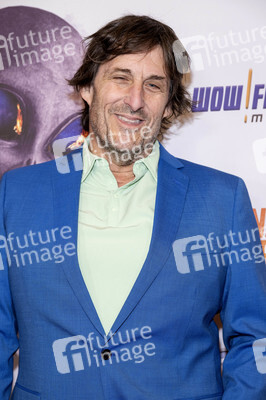 Filmpremiere 'Adventures of the Naked Umbrella' in Los Angeles