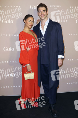 Gala Christmas Shopping Night 2023 in Hamburg