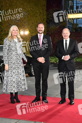 Empfang von Kronprinz Haakon von Norwegen und Kronprinzessin Mette-Marit von Norwegen im Kanzleramt in Berlin