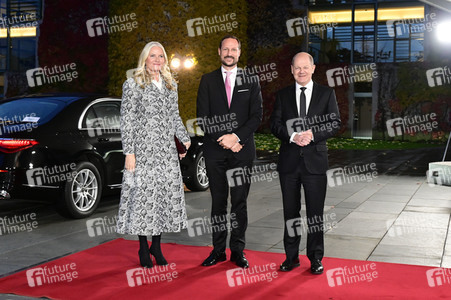 Empfang von Kronprinz Haakon von Norwegen und Kronprinzessin Mette-Marit von Norwegen im Kanzleramt in Berlin