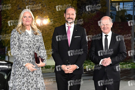 Empfang von Kronprinz Haakon von Norwegen und Kronprinzessin Mette-Marit von Norwegen im Kanzleramt in Berlin
