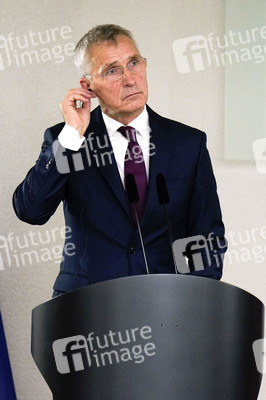 Arbeitsbesuch von NATO-Generalsekretär Jens Stoltenberg in Berlin