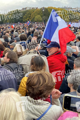 Marsch gegen Antisemitismus in Paris