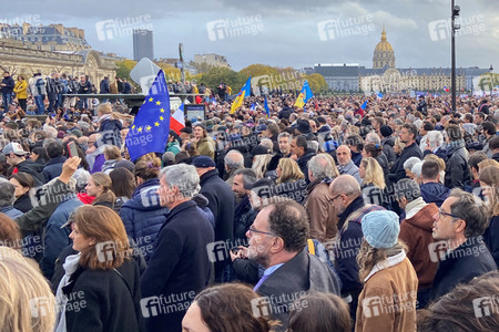 Marsch gegen Antisemitismus in Paris