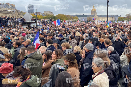 Marsch gegen Antisemitismus in Paris