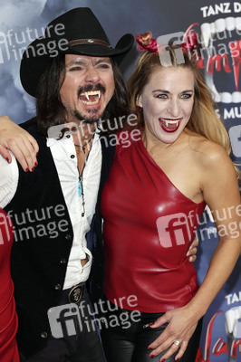 Musicalpremiere 'Tanz der Vampire' in Hamburg