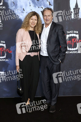 Musicalpremiere 'Tanz der Vampire' in Hamburg
