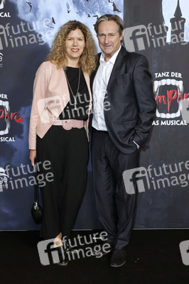 Musicalpremiere 'Tanz der Vampire' in Hamburg
