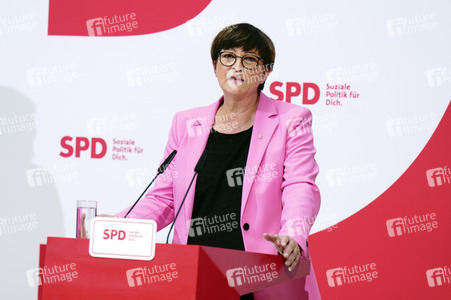 Pressekonferenz der SPD zu Beratungen aktueller Themen in Berlin