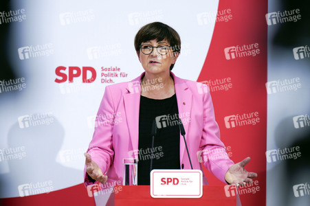 Pressekonferenz der SPD zu Beratungen aktueller Themen in Berlin