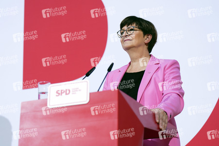 Pressekonferenz der SPD zu Beratungen aktueller Themen in Berlin