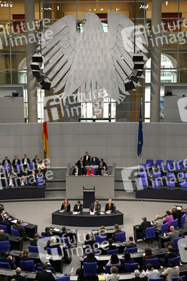 136. Sitzung des Deutschen Bundestages in Berlin