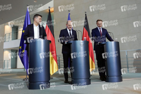 Pressestatement nach dem Urteil des Bundesverfassungsgerichts zum Nachtragshaushalt 2021 in Berlin