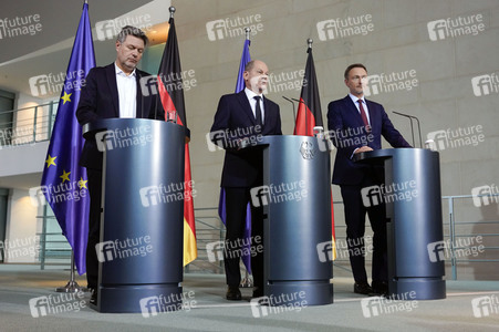 Pressestatement nach dem Urteil des Bundesverfassungsgerichts zum Nachtragshaushalt 2021 in Berlin