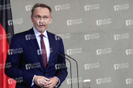 Pressestatement nach dem Urteil des Bundesverfassungsgerichts zum Nachtragshaushalt 2021 in Berlin