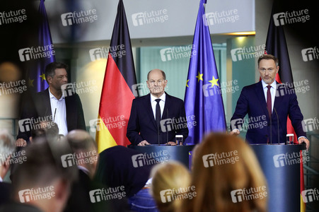 Pressestatement nach dem Urteil des Bundesverfassungsgerichts zum Nachtragshaushalt 2021 in Berlin