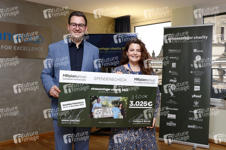 Pressekonferenz zum Strassenfeger Charity By Maximilian Seitz in Berlin