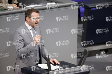 138. Sitzung des Deutschen Bundestages in Berlin