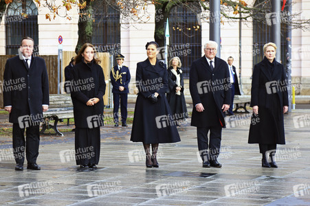 Kronprinzessin Victoria von Schweden bei der Kranzniederlegung zum Volkstrauertag in Berlin