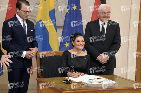 Empfang von Kronprinzessin Victoria von Schweden und Prinz Daniel von Schweden im Schloss Bellevue in Berlin