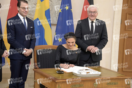 Empfang von Kronprinzessin Victoria von Schweden und Prinz Daniel von Schweden im Schloss Bellevue in Berlin