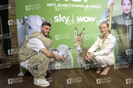 Fototermin 'Unser Hof - Mit Cheyenne und Nino' in Berlin