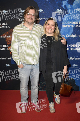 Weltpremiere der Produktion 'Legenden des Nachthimmels' in Berlin
