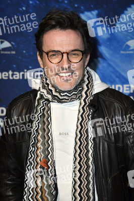 Weltpremiere der Produktion 'Legenden des Nachthimmels' in Berlin