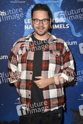 Weltpremiere der Produktion 'Legenden des Nachthimmels' in Berlin
