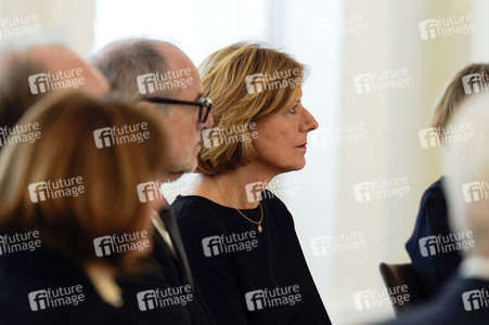 Verleihung des Verdienstordens der Bundesrepublik Deutschland an Ministerpräsidentinnen und Ministerpräsidenten in Berlin