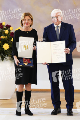 Verleihung des Verdienstordens der Bundesrepublik Deutschland an Ministerpräsidentinnen und Ministerpräsidenten in Berlin