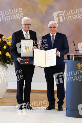 Verleihung des Verdienstordens der Bundesrepublik Deutschland an Ministerpräsidentinnen und Ministerpräsidenten in Berlin