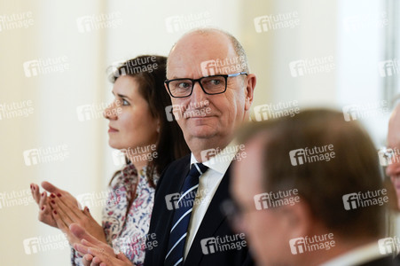 Verleihung des Verdienstordens der Bundesrepublik Deutschland an Ministerpräsidentinnen und Ministerpräsidenten in Berlin