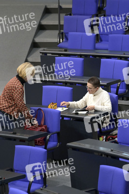 140. Sitzung des Deutschen Bundestages in Berlin