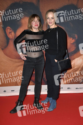 Filmpremiere 'Falling Into Place' in Berlin