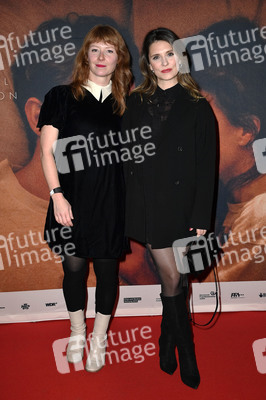 Filmpremiere 'Falling Into Place' in Berlin